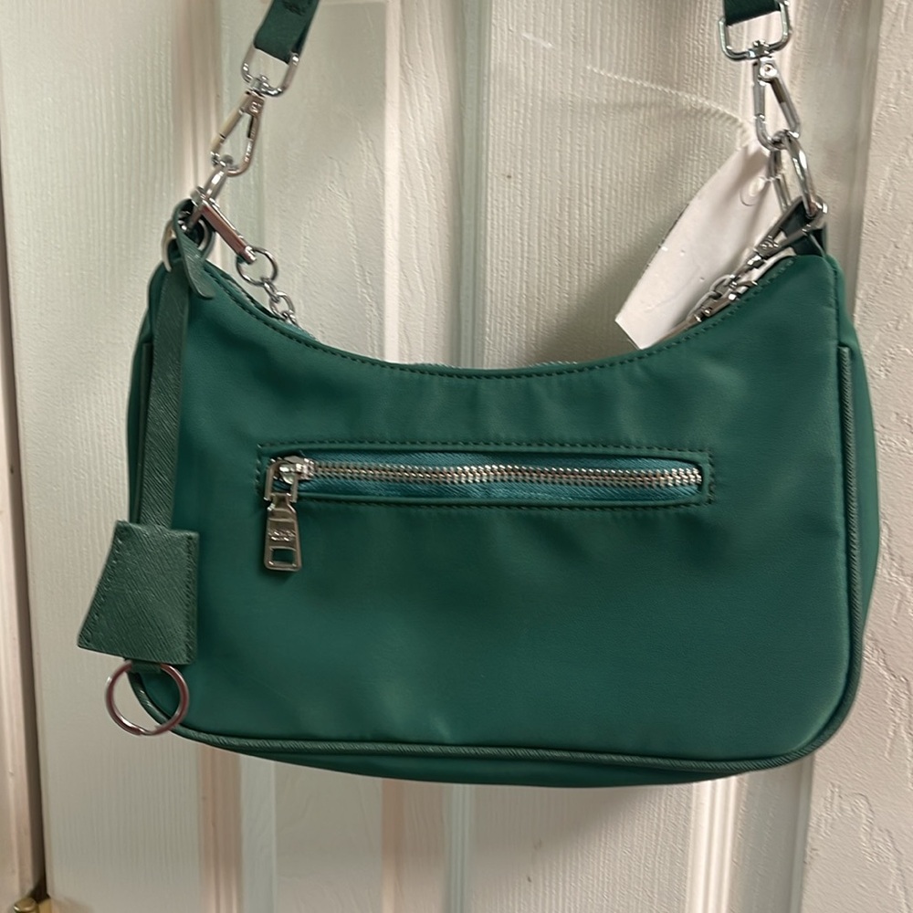 Prada Emerald Green Shoulder Bag, RE-Edition 2005.  Like new!! - Picture 8 of 13